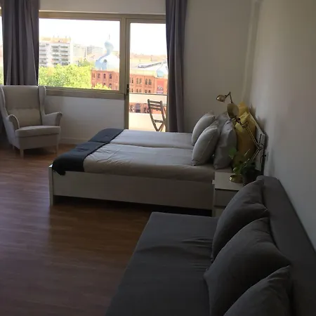 Affittacamere Republica 83 - Campo Pequeno Lisbona