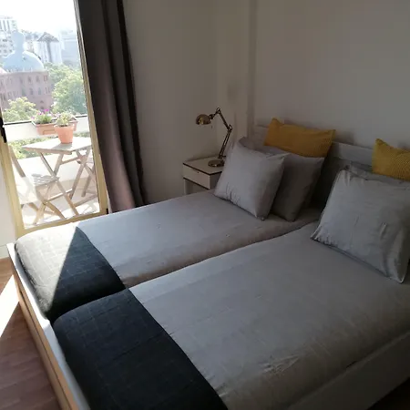 Republica 83 - Campo Pequeno 3* Lisbona