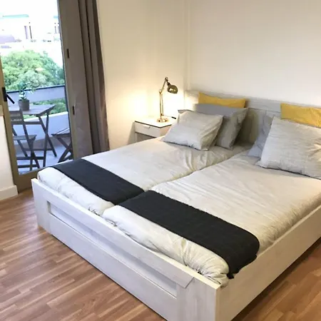 Republica 83 - Campo Pequeno 3*