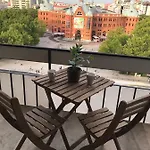 Republica 83 - Campo Pequeno Guest house Lisbon