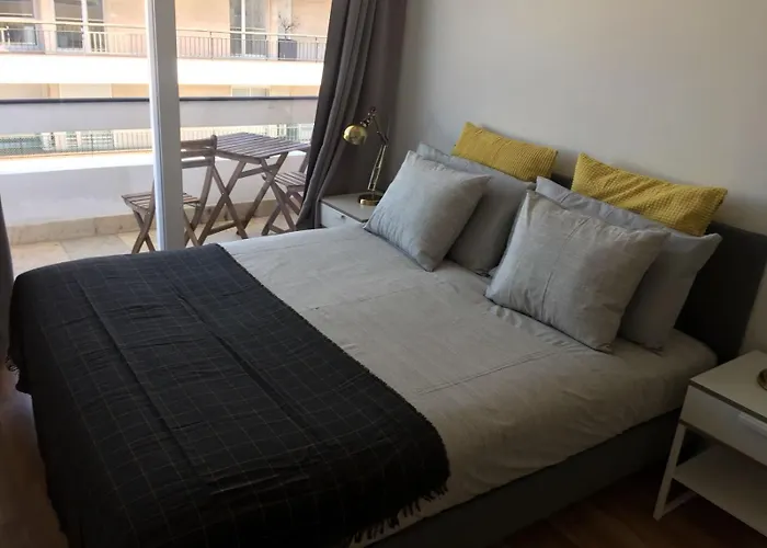 招待所 Republica 83 - Campo Pequeno 3*