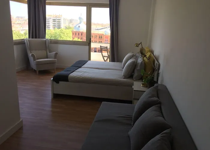 招待所 Republica 83 - Campo Pequeno Lisboa