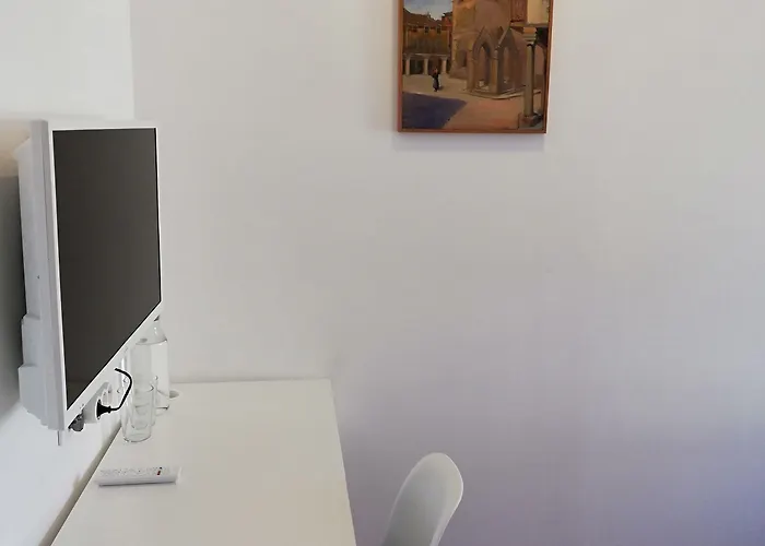 招待所 Republica 83 - Campo Pequeno 3*