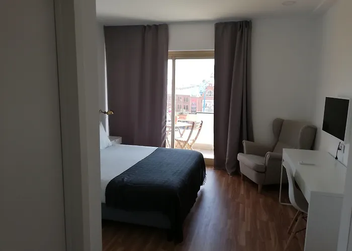 招待所 Republica 83 - Campo Pequeno 3*