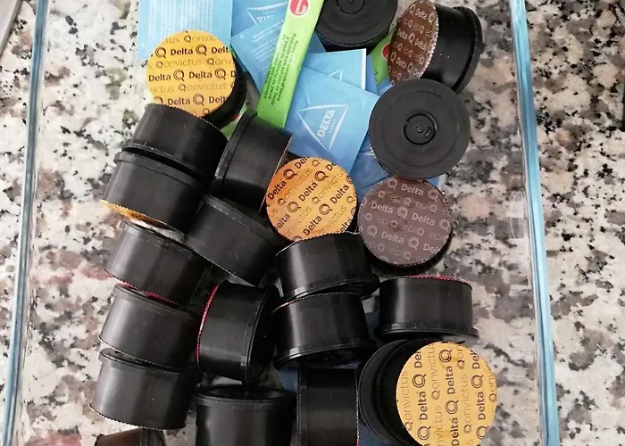 Republica 83 - Campo Pequeno 招待所 3*