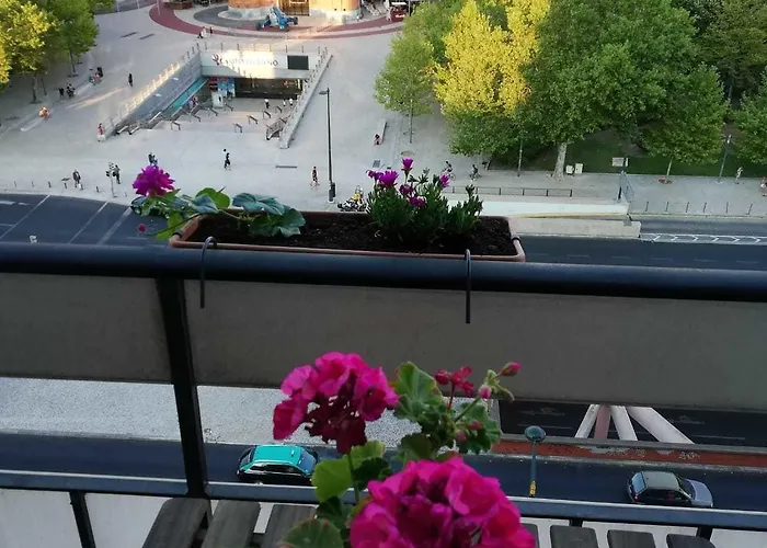 Republica 83 - Campo Pequeno Lisboa