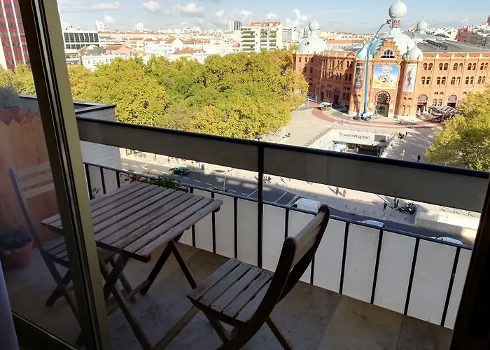 Republica 83 - Campo Pequeno 3* Lisboa