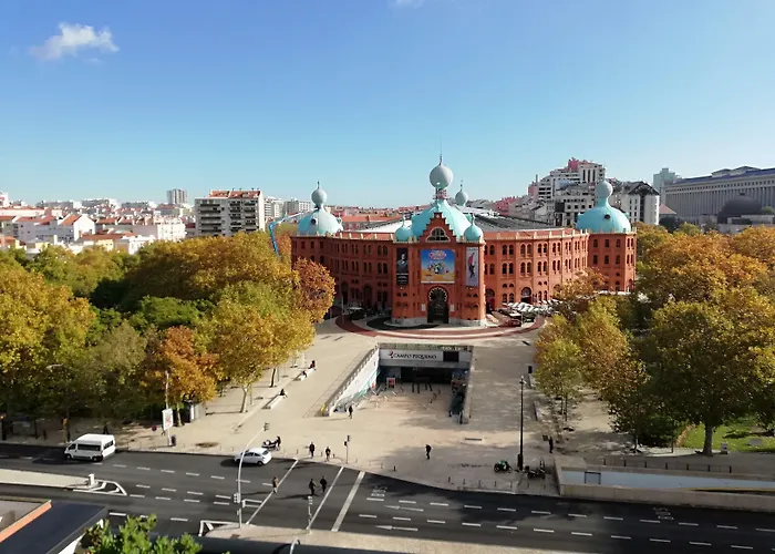 Republica 83 - Campo Pequeno Lisboa