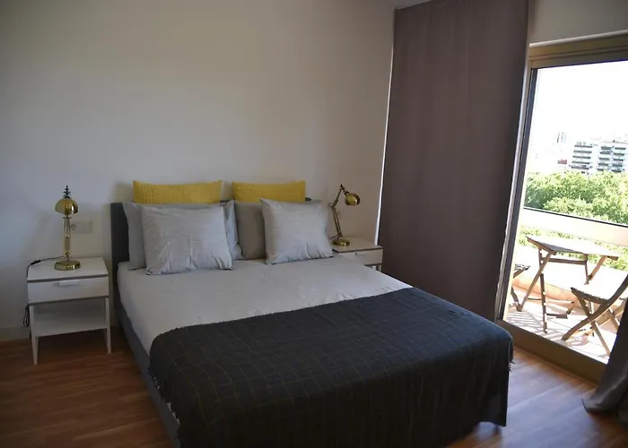 招待所 Republica 83 - Campo Pequeno 3*