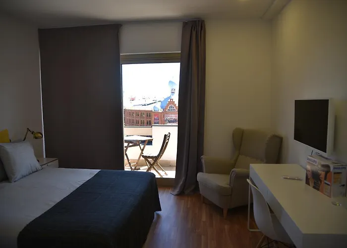 Republica 83 - Campo Pequeno Lisboa