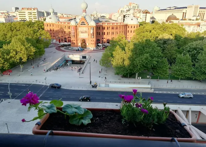 Republica 83 - Campo Pequeno 3*