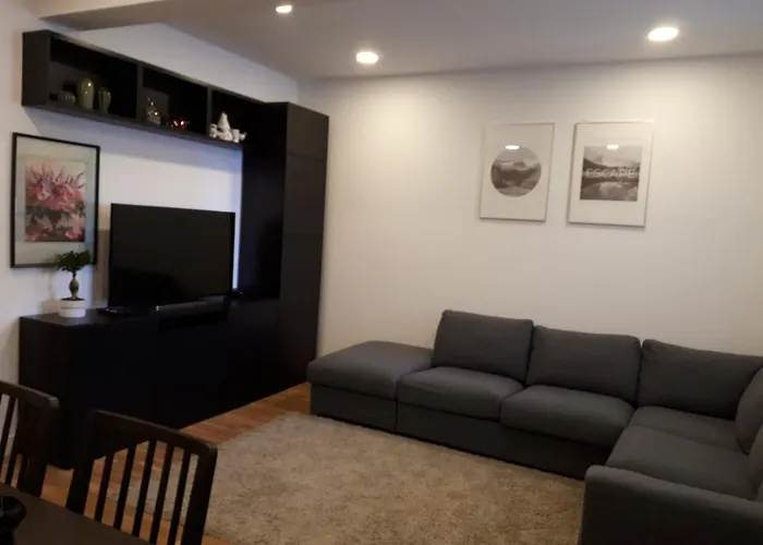 Republica 83 - Campo Pequeno 招待所 Lisboa